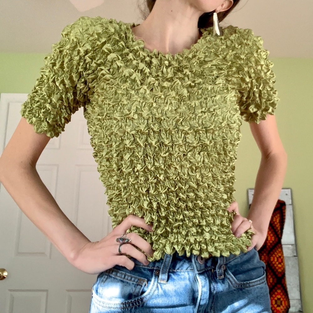 Vintage Lime Green Popcorn Top